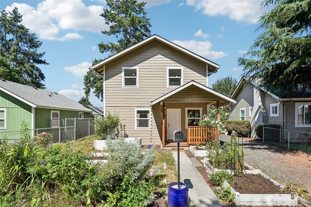 265 17th Avenue, Longview, WA 98632