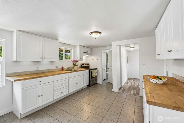 265 17th Avenue, Longview, WA 98632