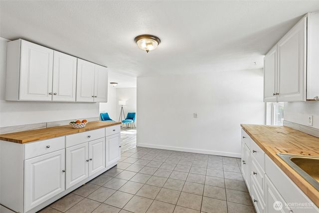 265 17th Avenue, Longview, WA 98632