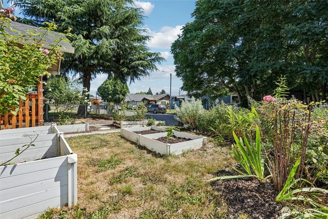 265 17th Avenue, Longview, WA 98632