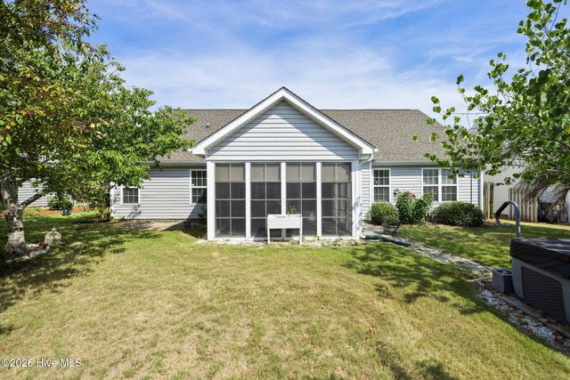 4934 Alamance Drive SE, Southport, NC 28461
