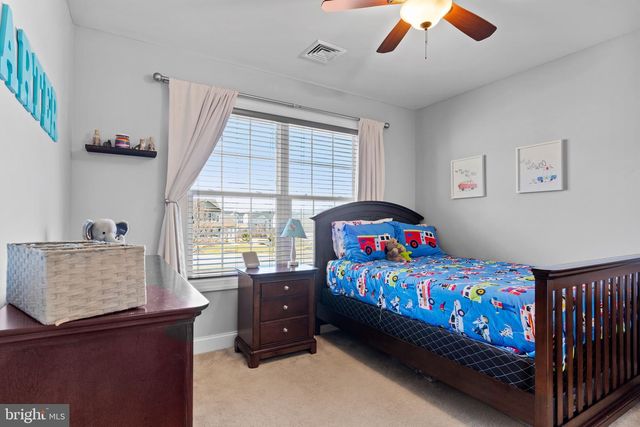 2714 BUR CT, Harrisburg, PA 17112