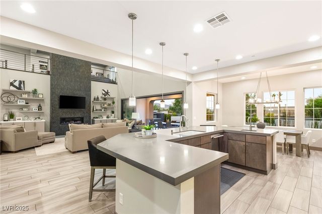 6294 Magnifico Circle, Las Vegas, NV 89149