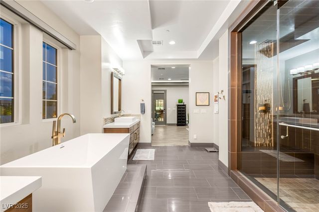 6294 Magnifico Circle, Las Vegas, NV 89149