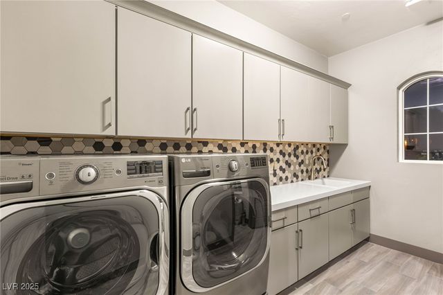 6294 Magnifico Circle, Las Vegas, NV 89149