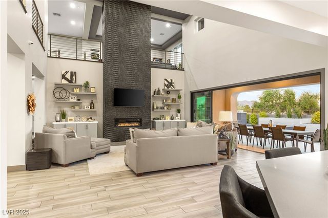 6294 Magnifico Circle, Las Vegas, NV 89149