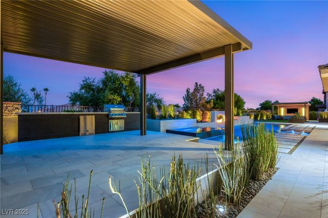 6294 Magnifico Circle, Las Vegas, NV 89149