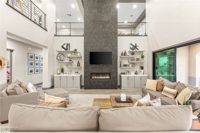 6294 Magnifico Circle, Las Vegas, NV 89149