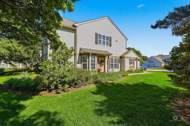 2904 Bartlett Court 102, Naperville, IL 60564