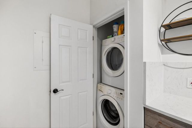 955 Juniper NE Street 3028, Atlanta, GA 30309