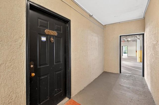 955 Juniper NE Street 3028, Atlanta, GA 30309