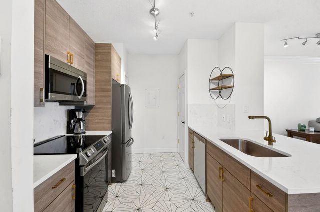 955 Juniper NE Street 3028, Atlanta, GA 30309