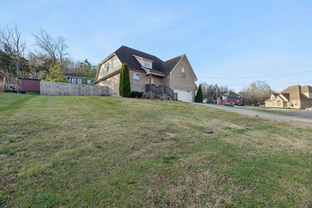 533 Johnstown Dr, Smyrna, TN 37167