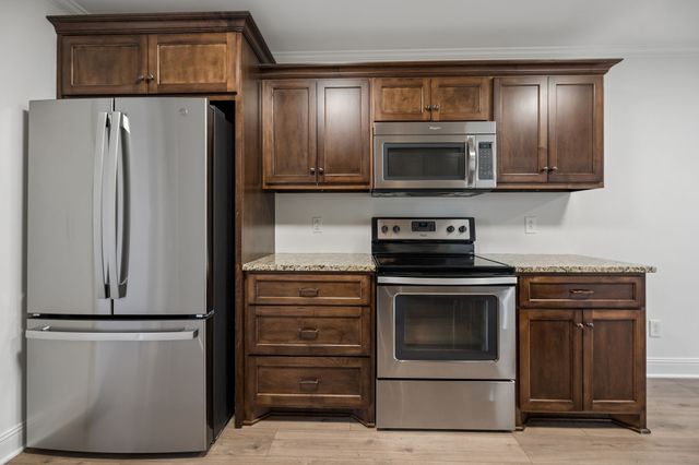 533 Johnstown Dr, Smyrna, TN 37167