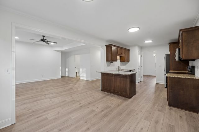 533 Johnstown Dr, Smyrna, TN 37167