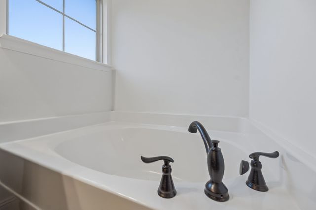 533 Johnstown Dr, Smyrna, TN 37167