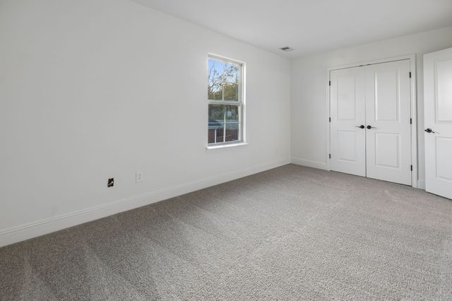 533 Johnstown Dr, Smyrna, TN 37167