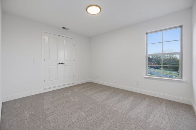 533 Johnstown Dr, Smyrna, TN 37167