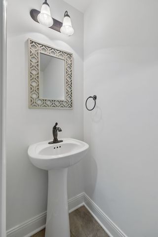 533 Johnstown Dr, Smyrna, TN 37167