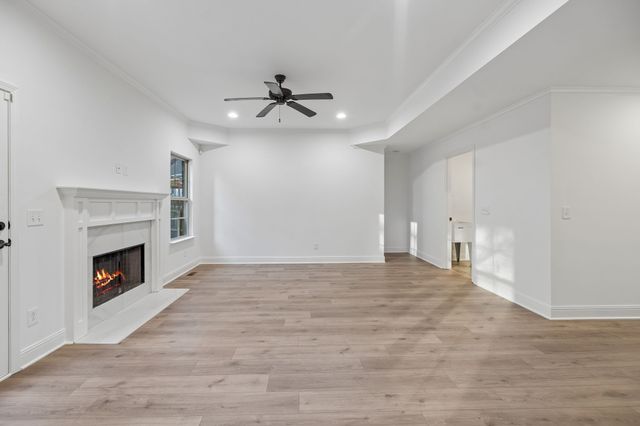 533 Johnstown Dr, Smyrna, TN 37167