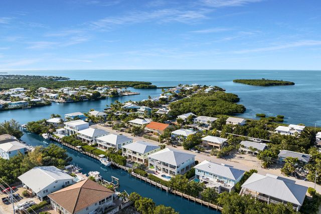 E 207 Bruce Court, Marathon, FL 33050