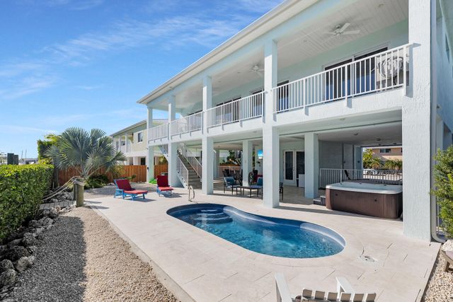 E 207 Bruce Court, Marathon, FL 33050