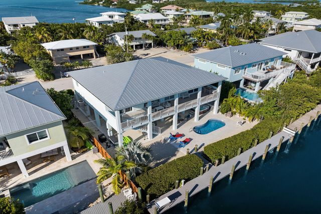 E 207 Bruce Court, Marathon, FL 33050