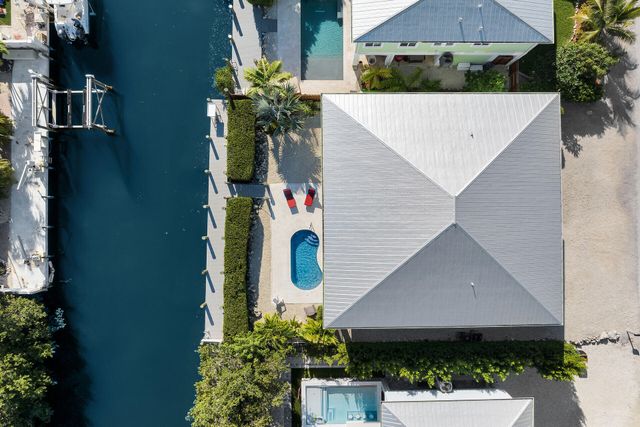 E 207 Bruce Court, Marathon, FL 33050