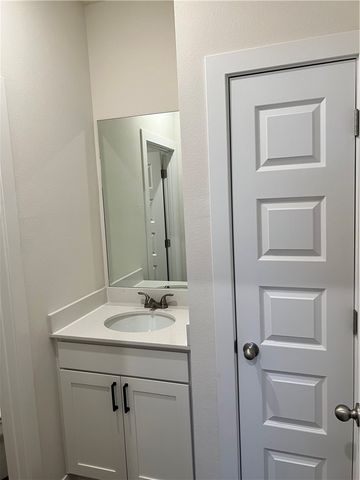522 W Branta Street, Farmington, AR 72730