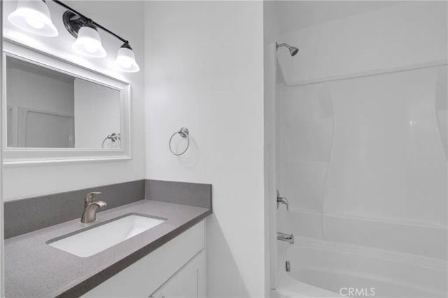 5530 Ackerfield 508, Long Beach, CA 90805