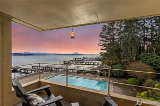 1600 43rd Avenue E #211, Seattle, WA 98112