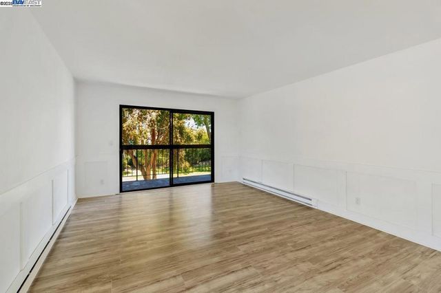 2021 Market Ave 211, San Pablo, CA 94806