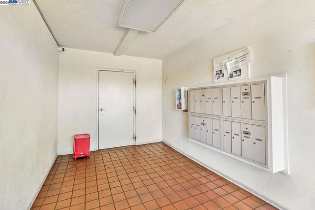 2021 Market Ave 211, San Pablo, CA 94806