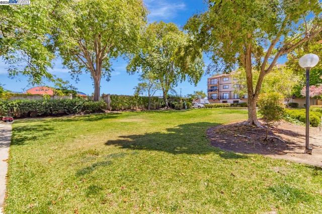 2021 Market Ave 211, San Pablo, CA 94806