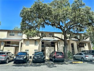 7607 ABBEY LANE 2, Tampa, FL 33617