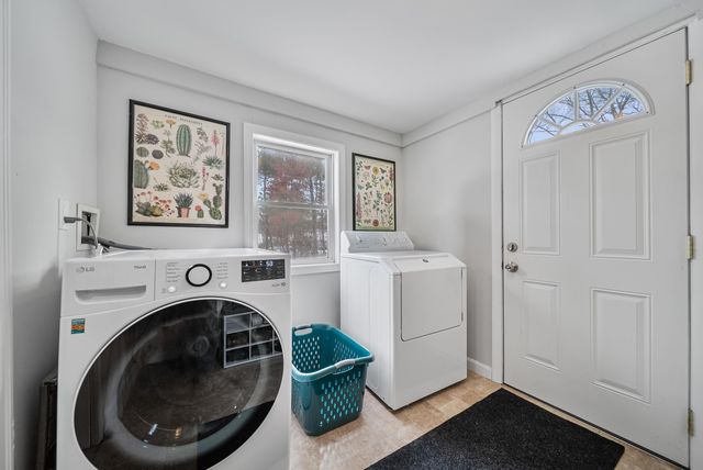 27 Wason Avenue, Nashua, NH 03060