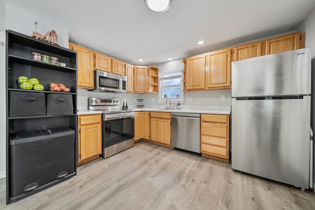 27 Wason Avenue, Nashua, NH 03060