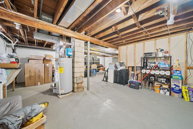 27 Wason Avenue, Nashua, NH 03060