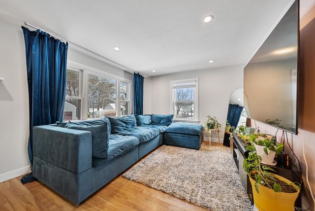 27 Wason Avenue, Nashua, NH 03060