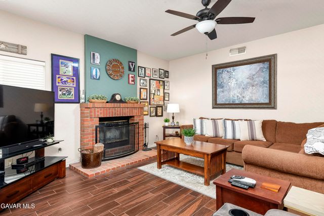 32201 Joaquin Drive, Acton, CA 93510