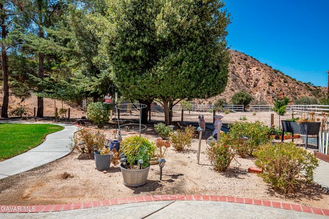 32201 Joaquin Drive, Acton, CA 93510