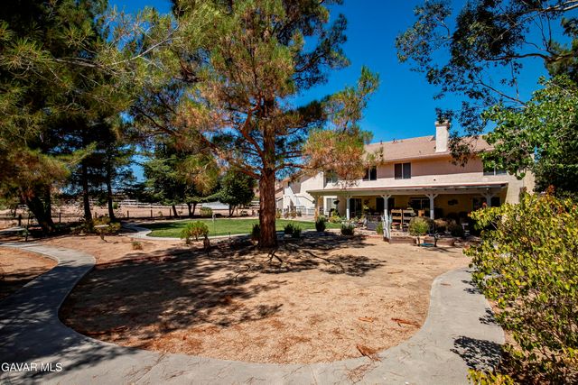 32201 Joaquin Drive, Acton, CA 93510