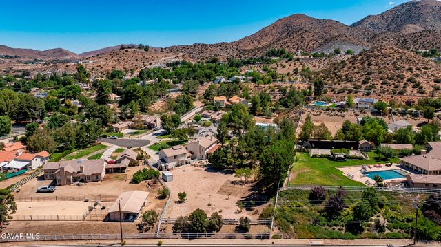 32201 Joaquin Drive, Acton, CA 93510