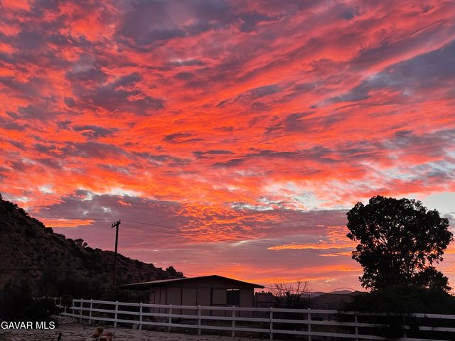 32201 Joaquin Drive, Acton, CA 93510