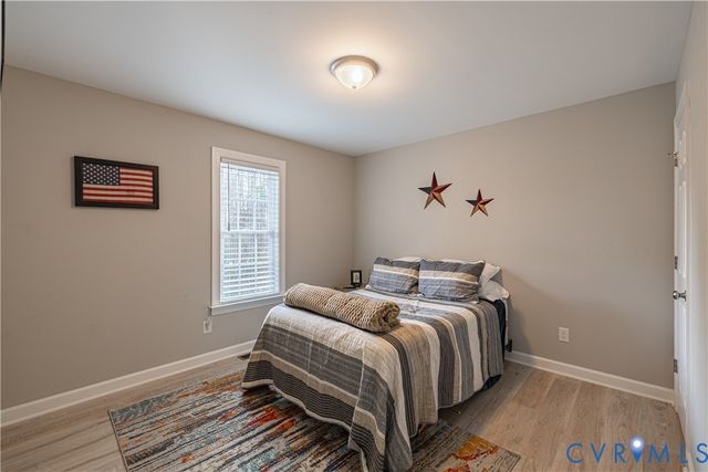 180 Barefords Mill Rd, Dunnsville, VA 22454