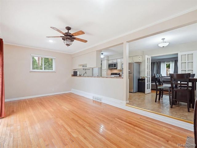 1890 21st Street, Wyandotte, MI 48192