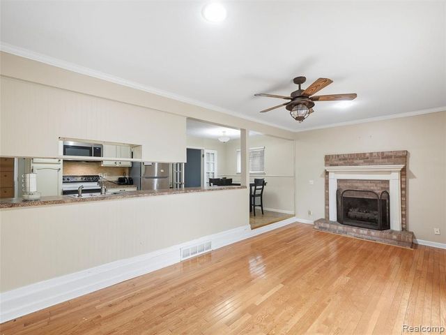 1890 21st Street, Wyandotte, MI 48192
