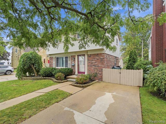 1890 21st Street, Wyandotte, MI 48192