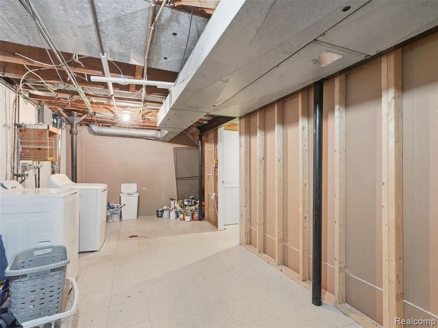 1890 21st Street, Wyandotte, MI 48192