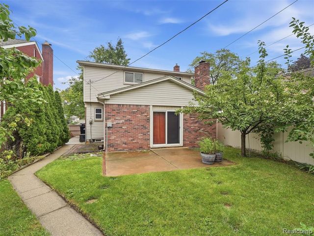 1890 21st Street, Wyandotte, MI 48192